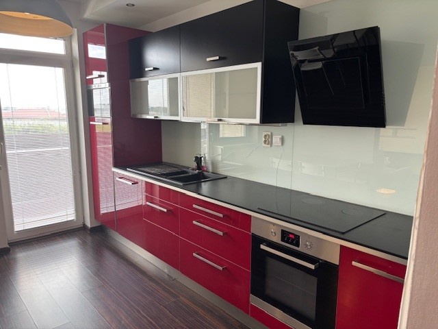 Na prenájom veľký 2izb byt -Most pri Bratislave - 5