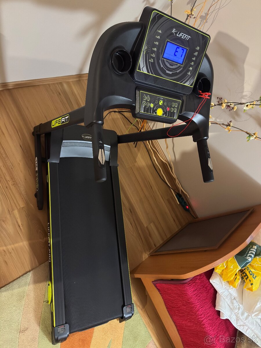 Bežecký pás LIFEFIT.PRO TM3300 - 5