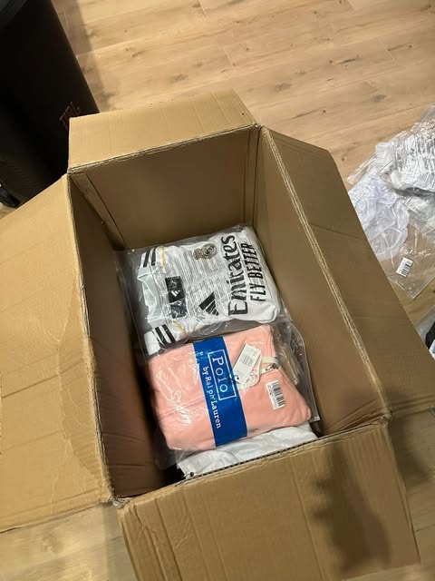 Mix značkového oblečenia - 5