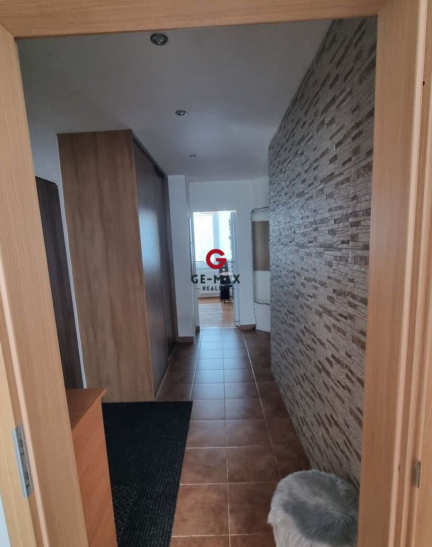 Na predaj zrekonštruovaný 3-izbový byt – sídlisko Východ - 5