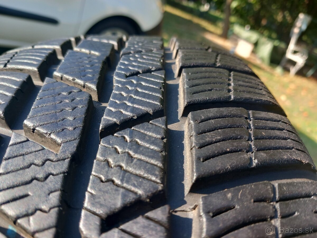 195/65 r15 zimne pneumatiky - 5