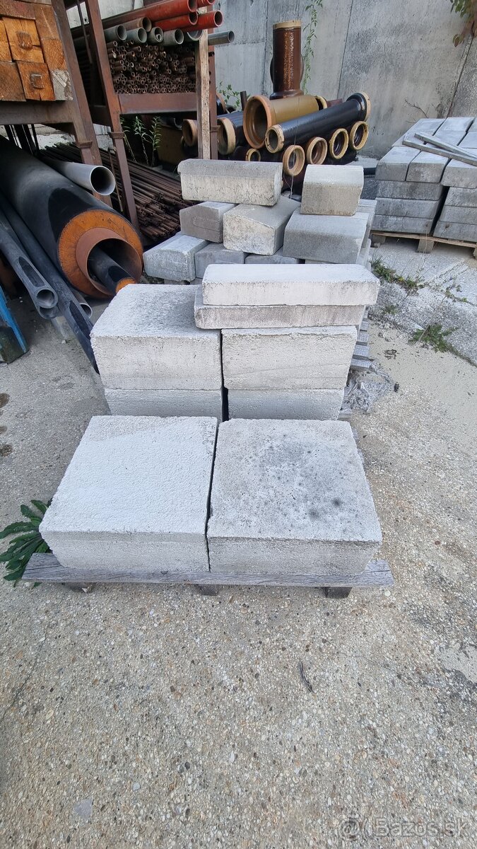 Zámková dlažba,obrubíky. - 5