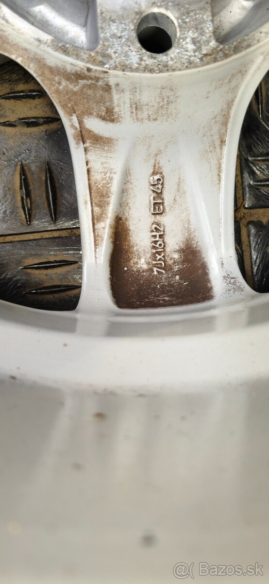 Predám disky Kia Sorento R16 - 5