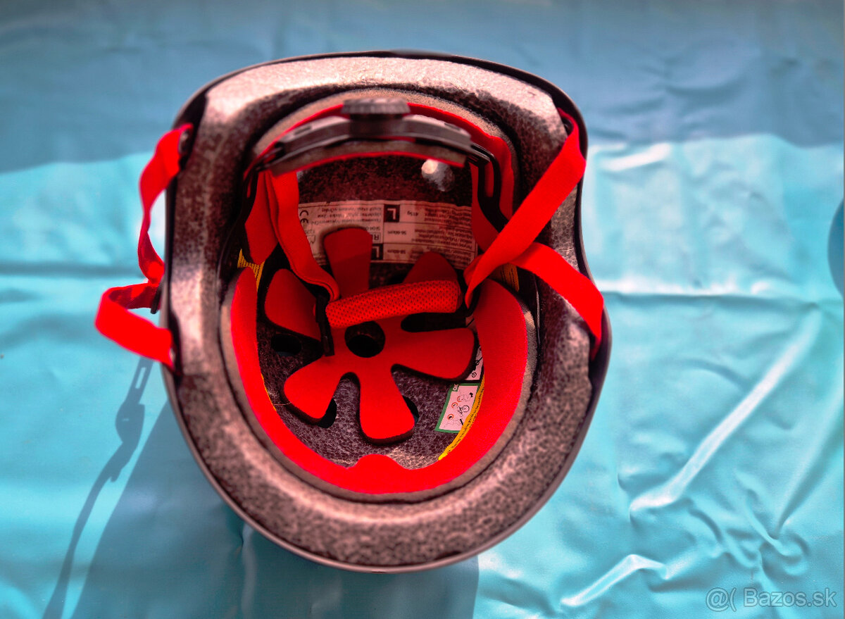 Detská prilba Scuderia Ferrari L - 5