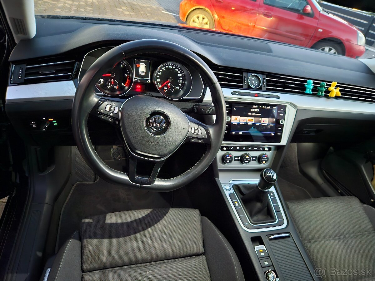 Vw Passat Variant 2,0 TDi 110 kw 2019 - 5