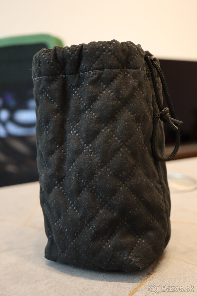 P: Canon EF 24-70mm f/2.8L IS USM Mark I - 5