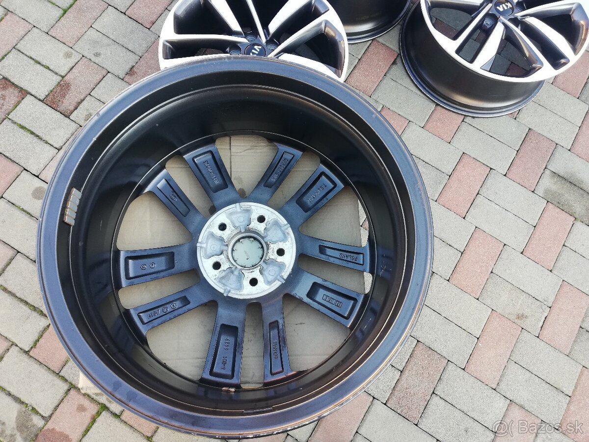 Kia,Sorento, Sportage, GT, hyundai 5x114,3 r19 - 5