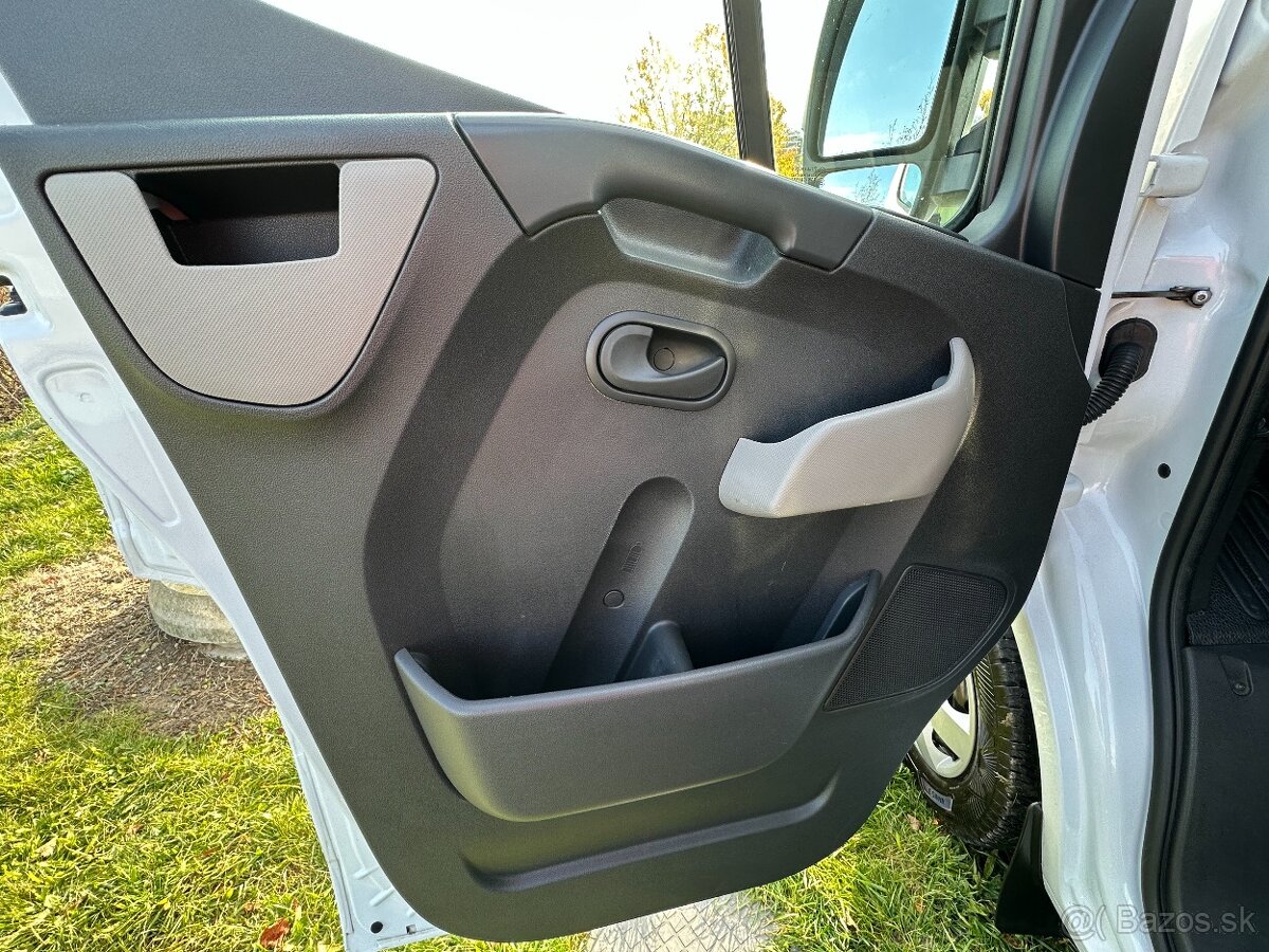 Renault Master 2.3DCi/96kW ČR L3H2 2.Maj. r.v.2018 - 5