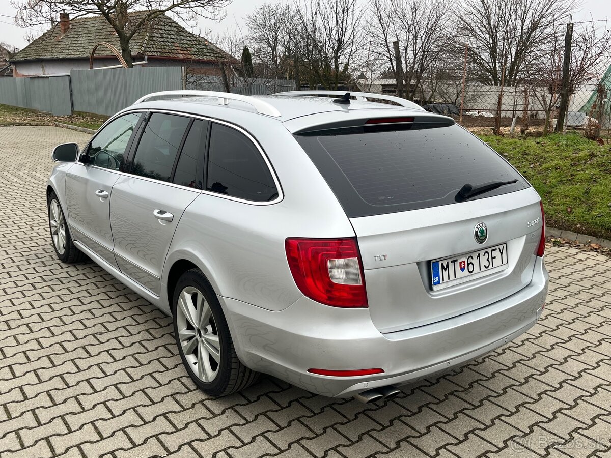 Škoda Superb - 5