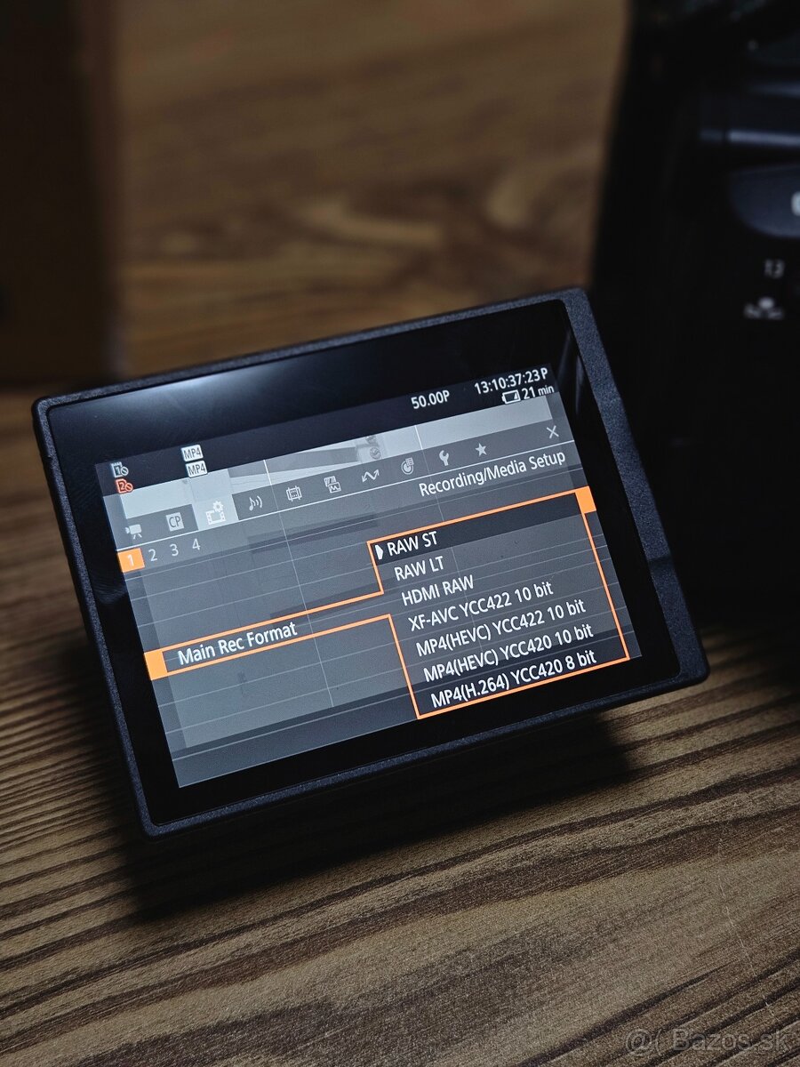 Canon R5C + SmallRig klietka - 5