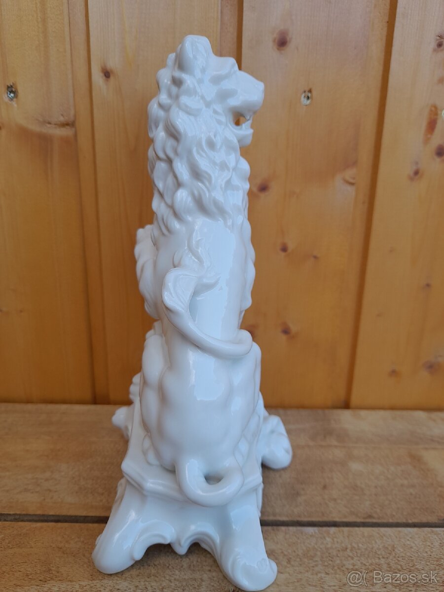 Porcelánová figúrka - 5