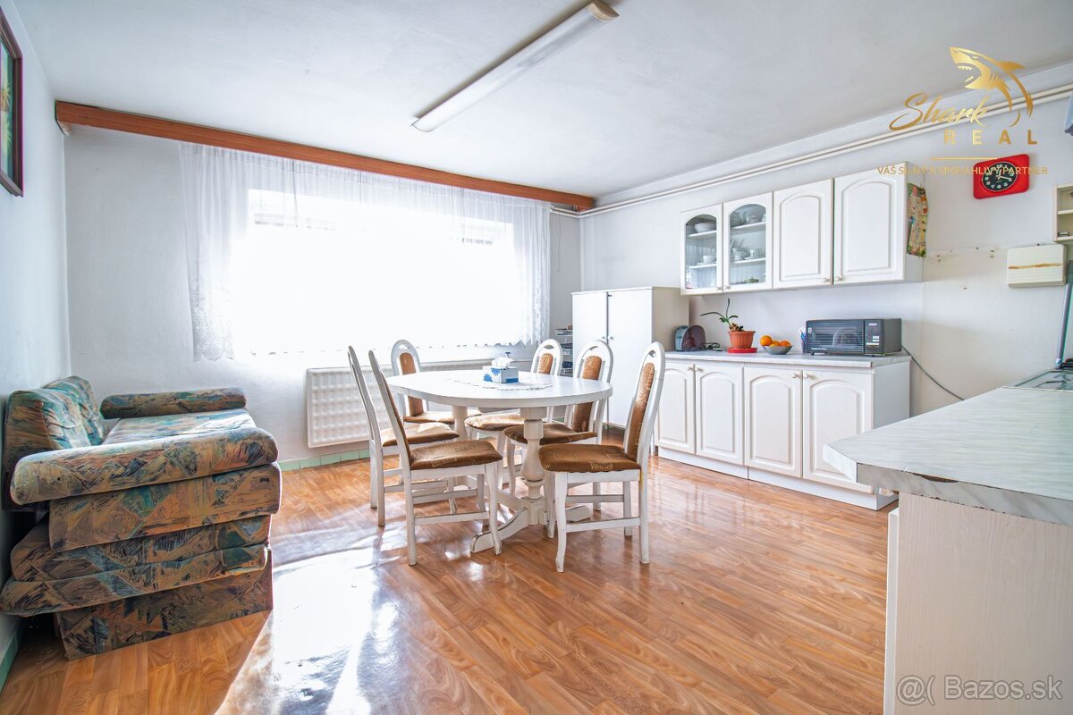5-izbový rodinný dom v obci Bojná - 5