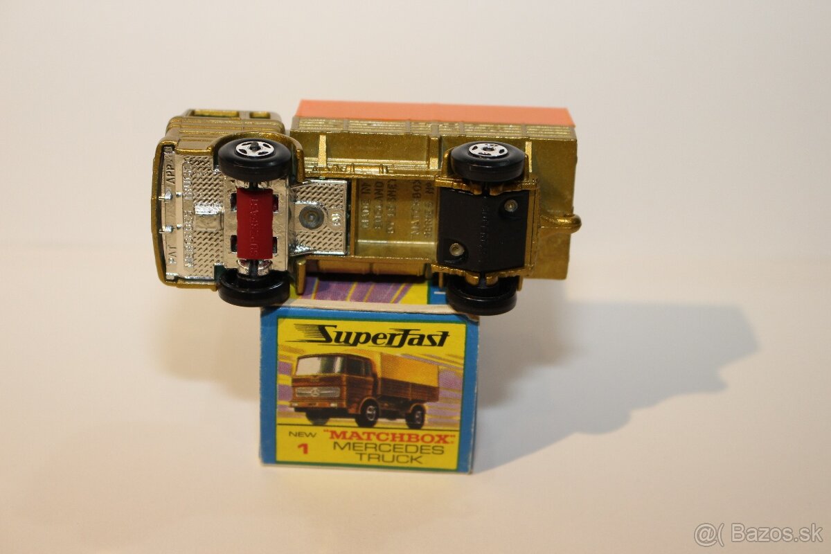 Matchbox SF Mercedes truck - 5