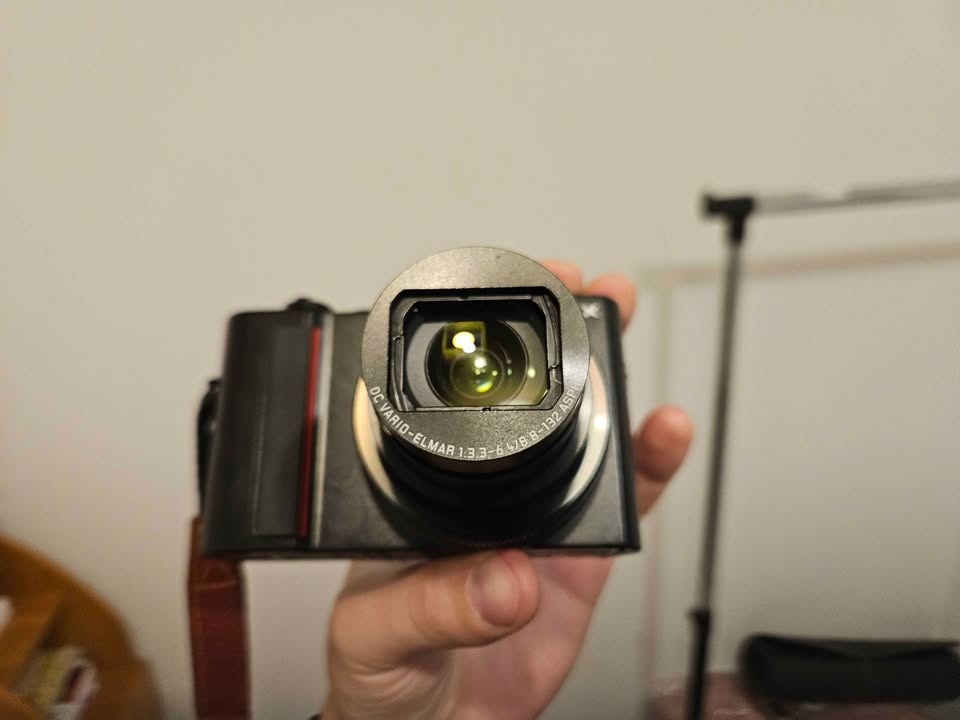 Panasonic Lumix TZ200D - top stav - 5