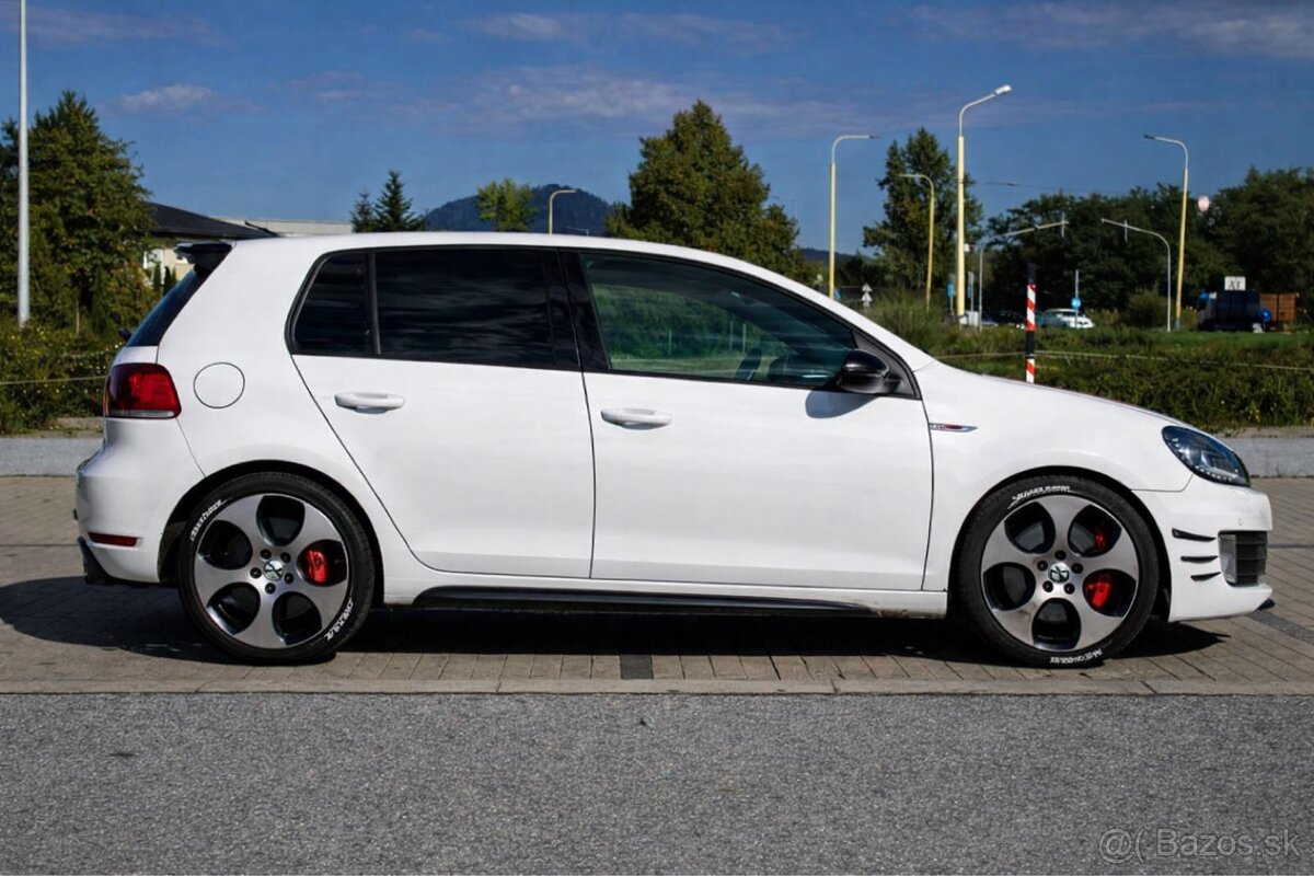 Vw Golf VI GTI - 5