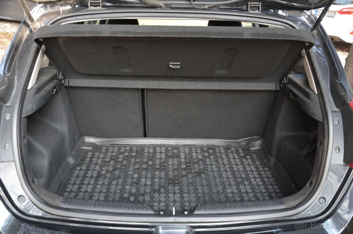 KIA Cee’d 1.6 CRDi, SR. voz - 5