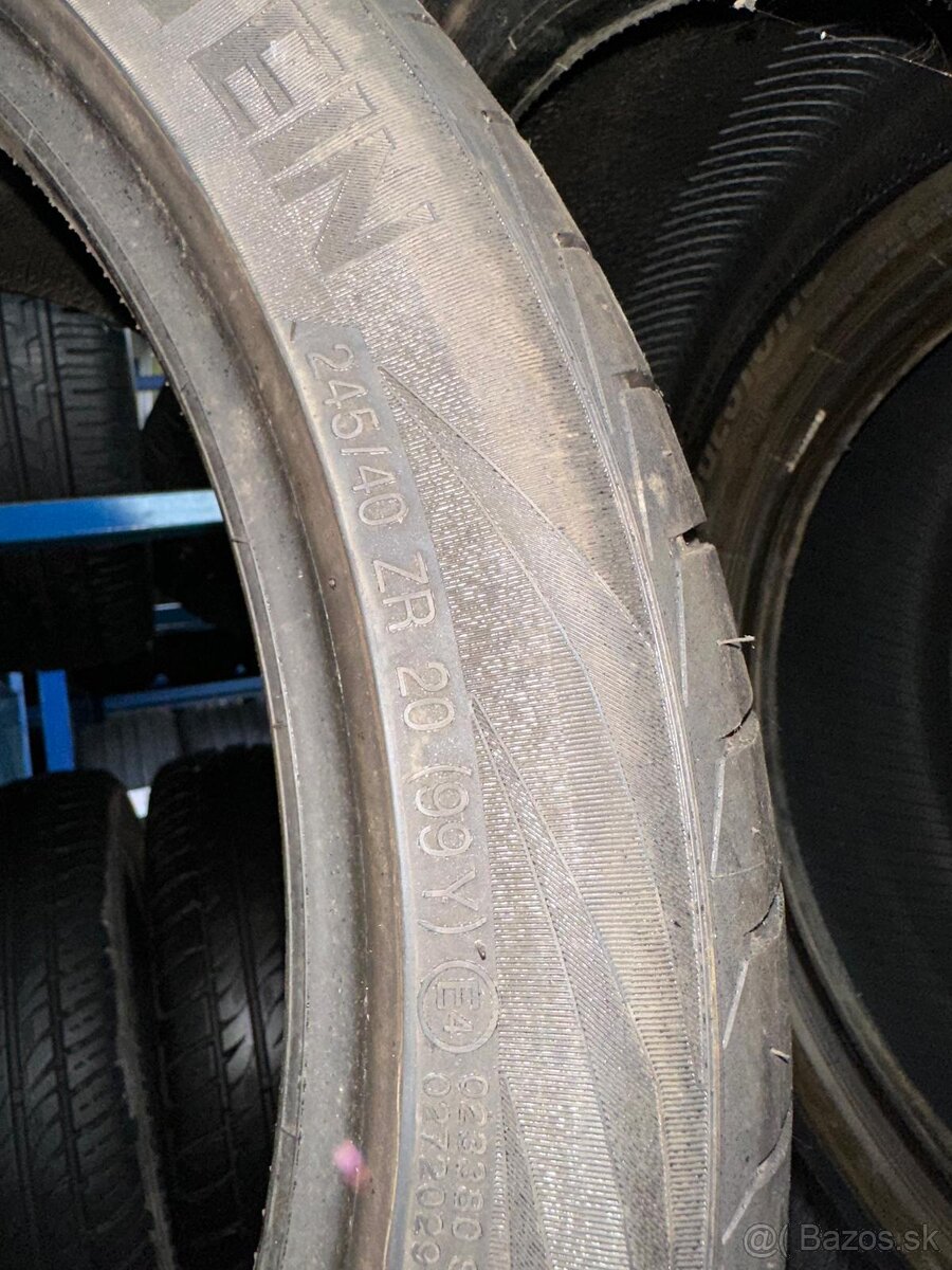Vredestein 245/40R20 letné pneumatiky - 5