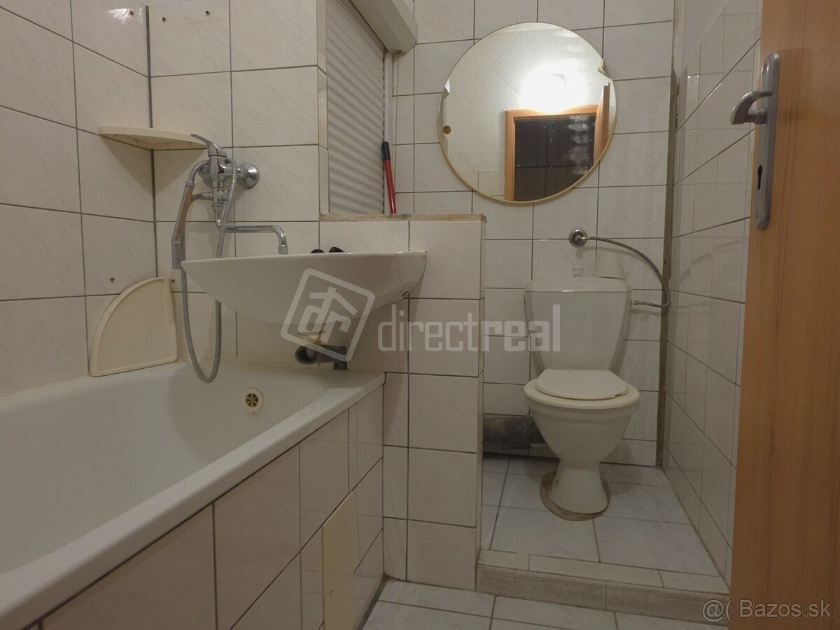 Byt vo vyhľadávanej lokalite na prenájom - 5