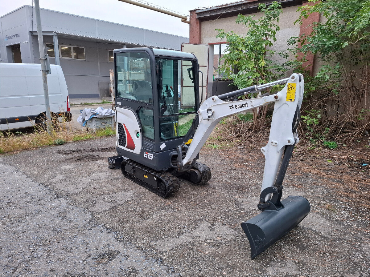 Bobcat E19, rok 2019 - 5