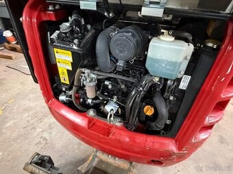 Minibagr Takeuchi TB 216 - 5