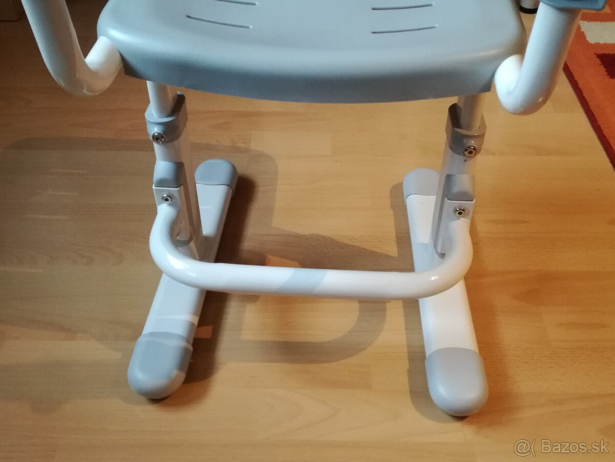 Ergonomická rastúca stolička - 5