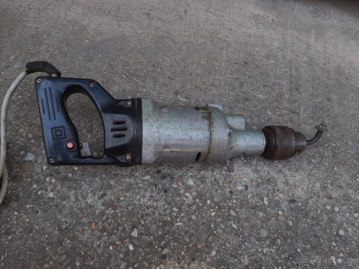 Stojan na vŕtačku, vŕtačka - 5