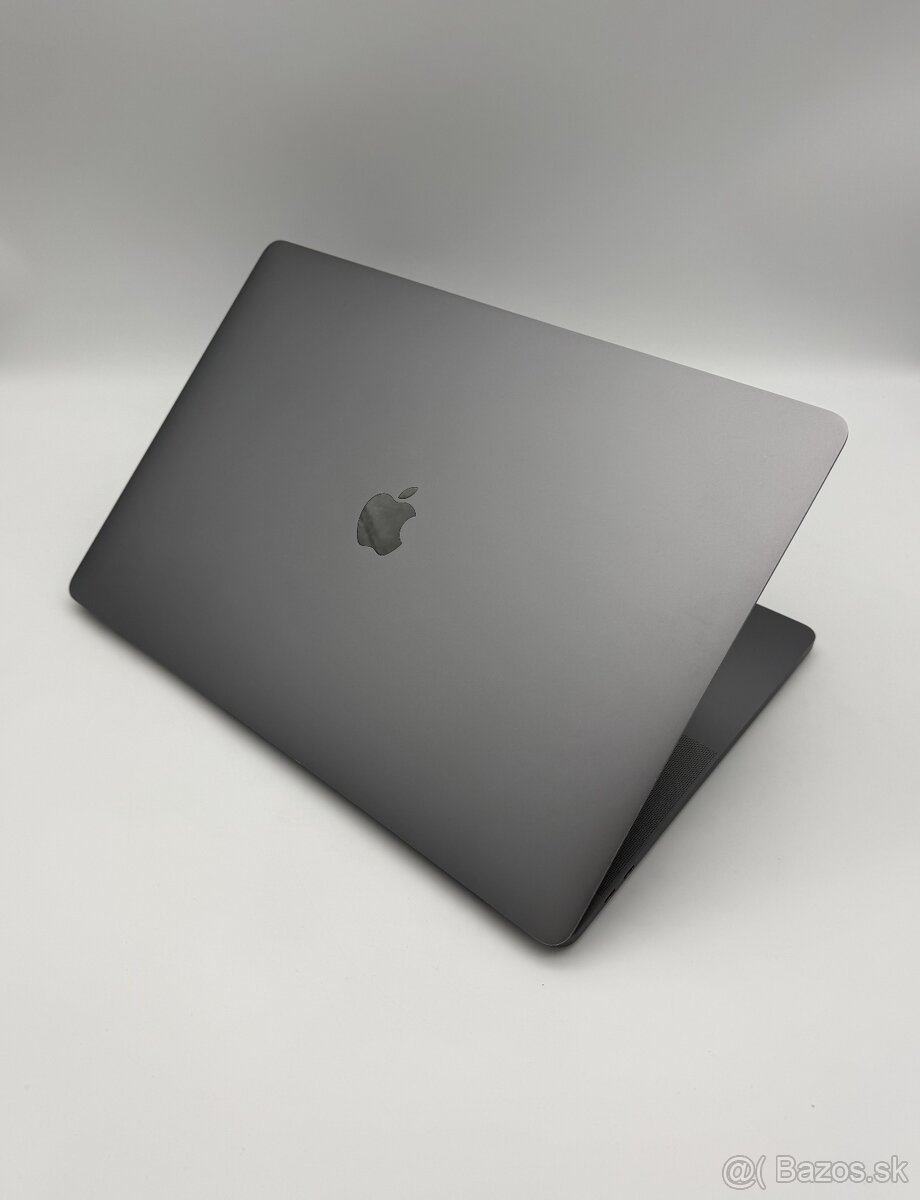 MacBook Pro 16" 2019 CTO Space Gray + ZÁRUKA - 5