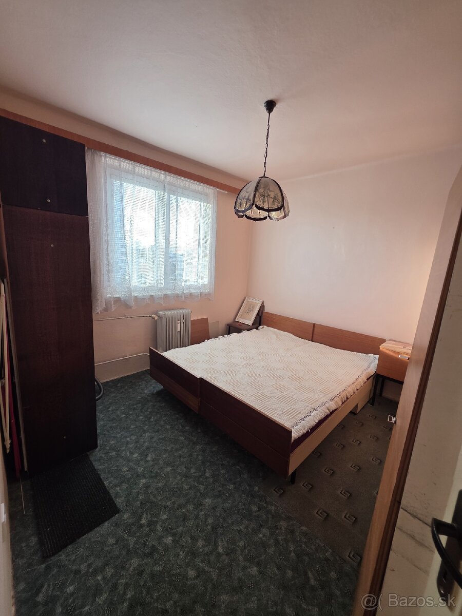 Predám 2 izbový byt - Levice - 5