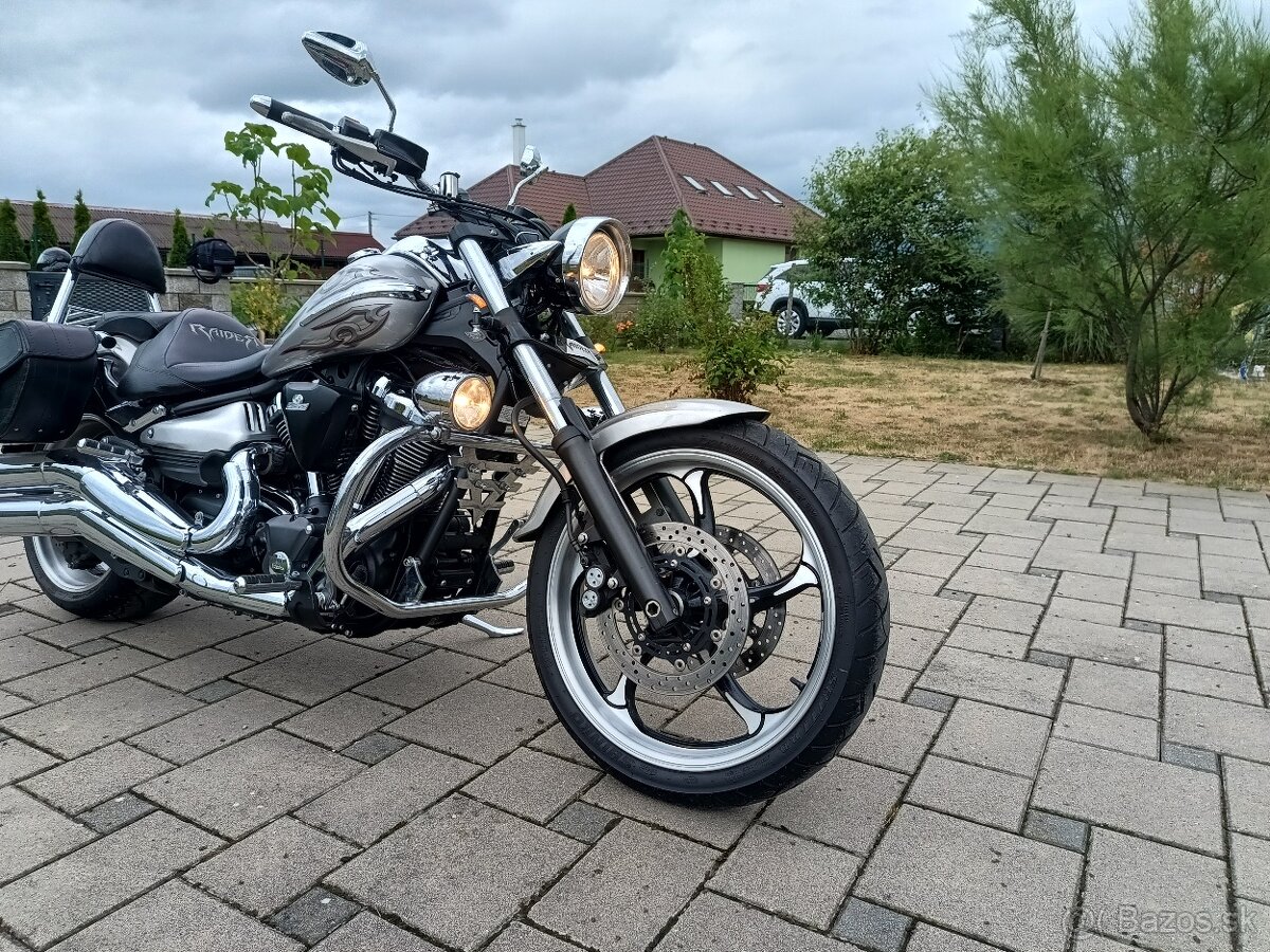 Yamaha Raider 1900 - 5