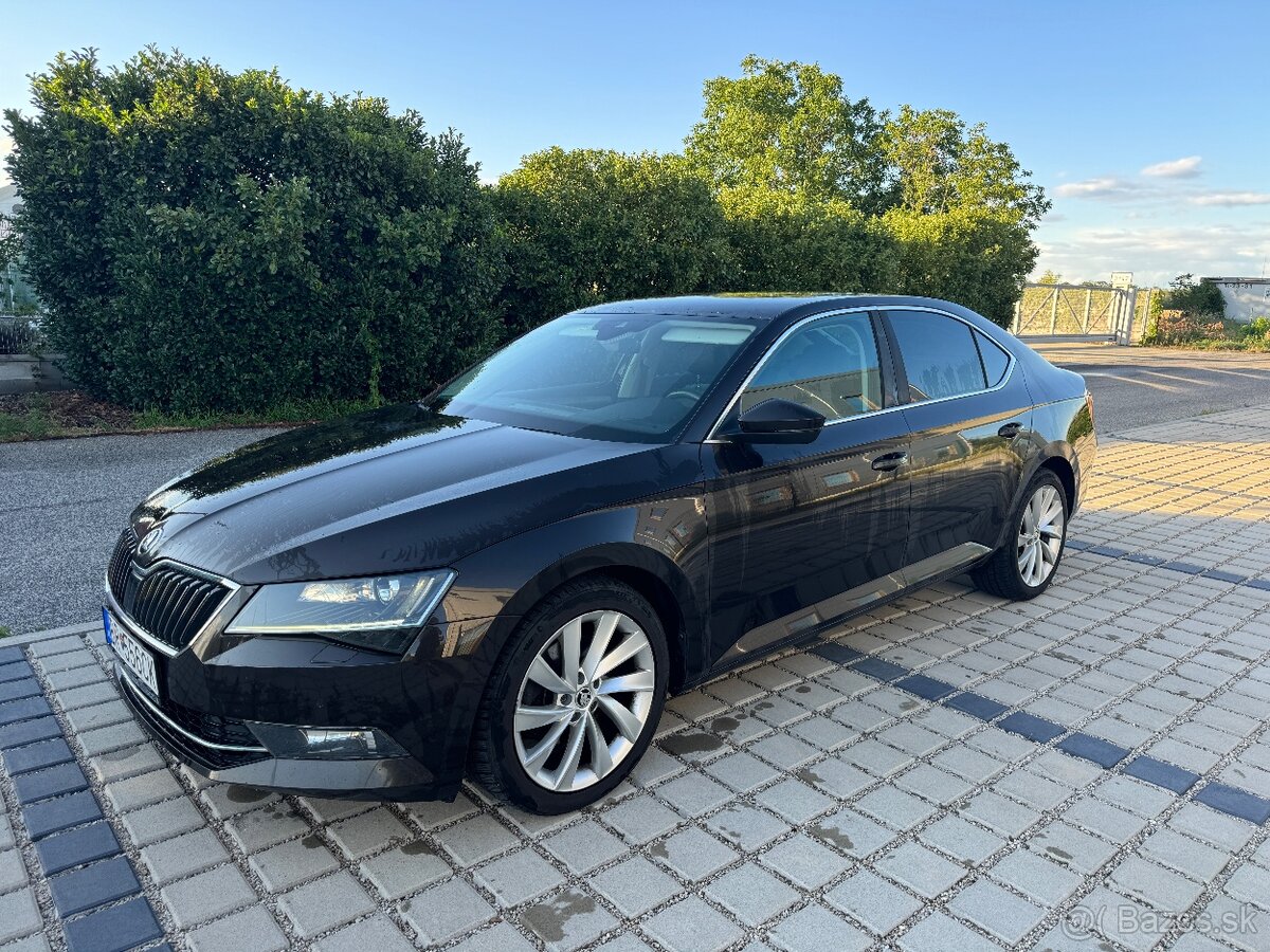 Škoda Superb 2.0 TDI Style DSG - 5