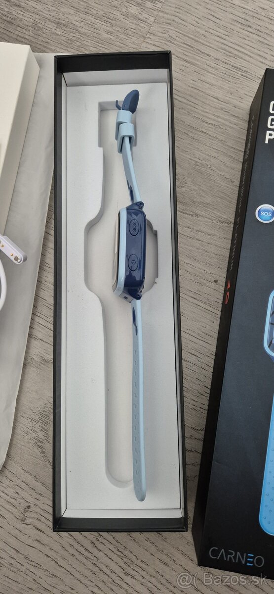 Carneo GuardKid+ 4G Platinum (Modrá-Tyrkysová) - 5