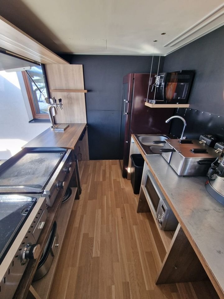 Prenajmem/predám food truck, mobilný stánok, pojazdný bufet - 5