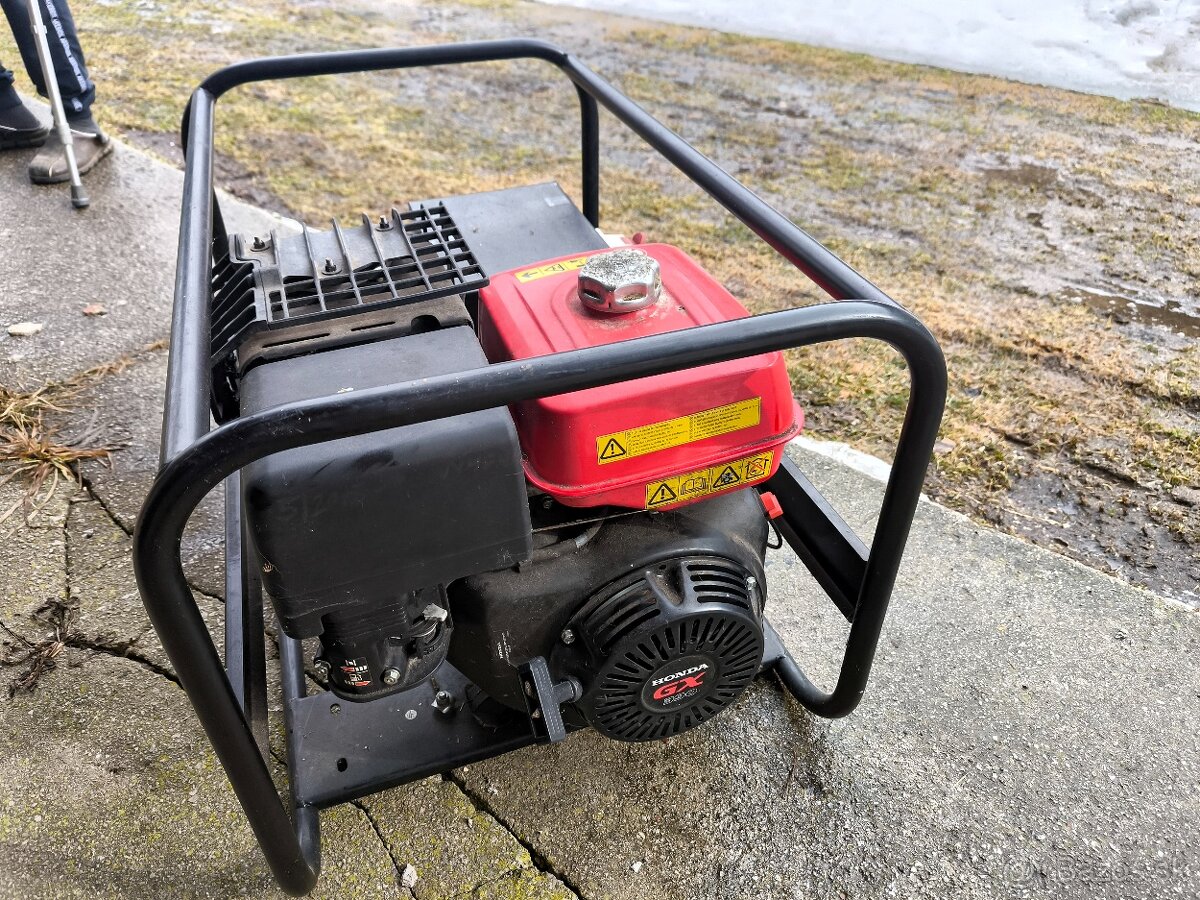 Elektrocentrála Honda ECT7000 - 5