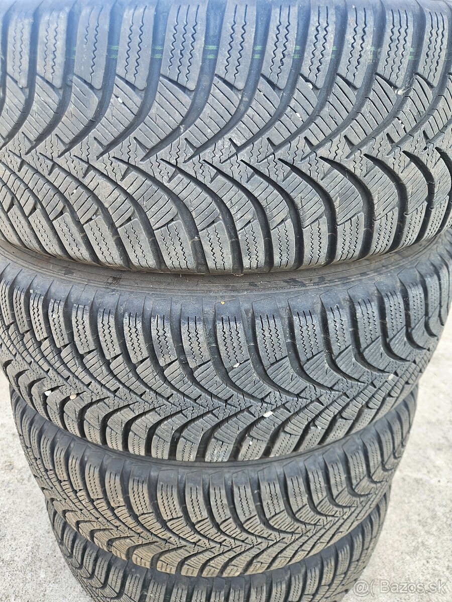 Predám zimnú sadu plecháčov Kamiq 5x100 r16 - 5