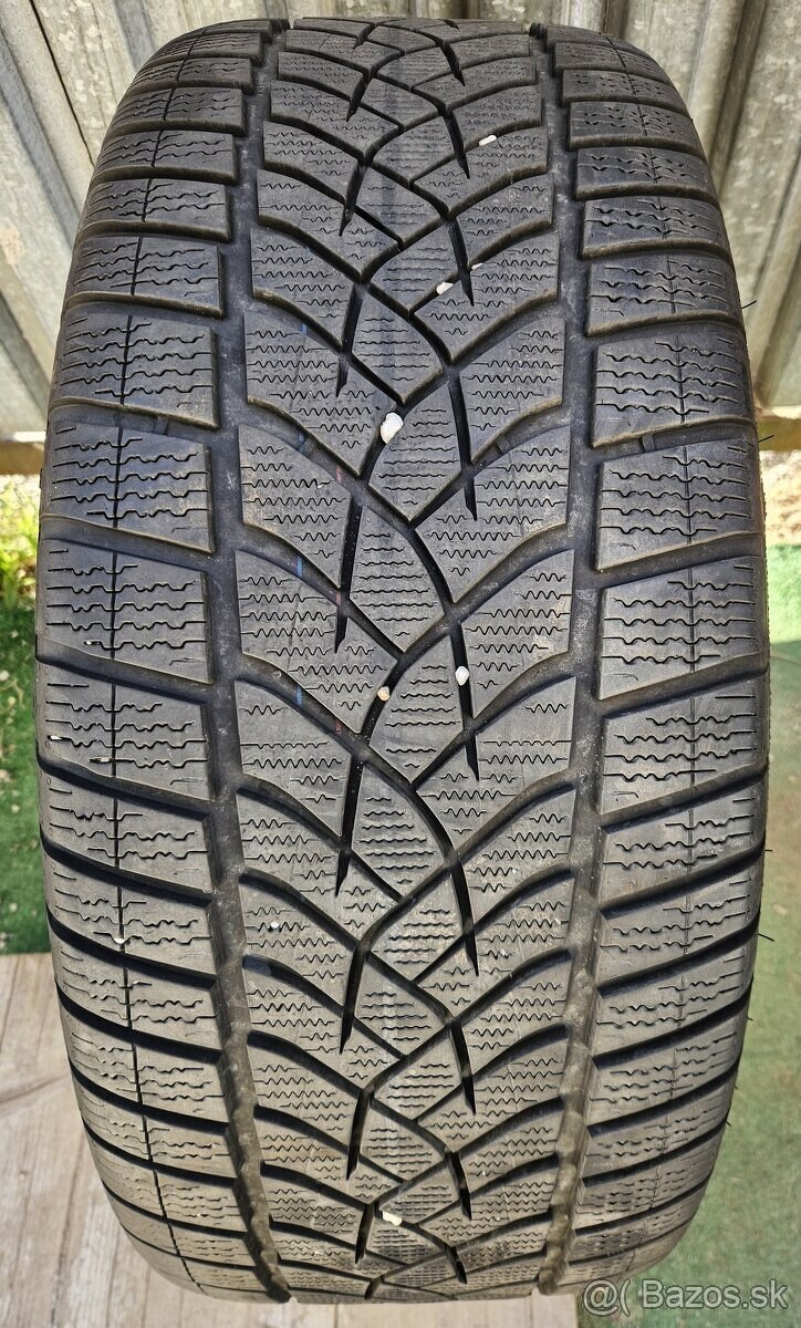 2 ks zimné pneumatiky GoodYear Ultragrip - 235/55 r19 - 5