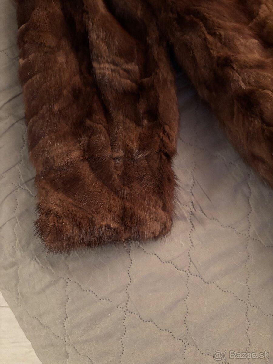 Norkovy kozuch - 5
