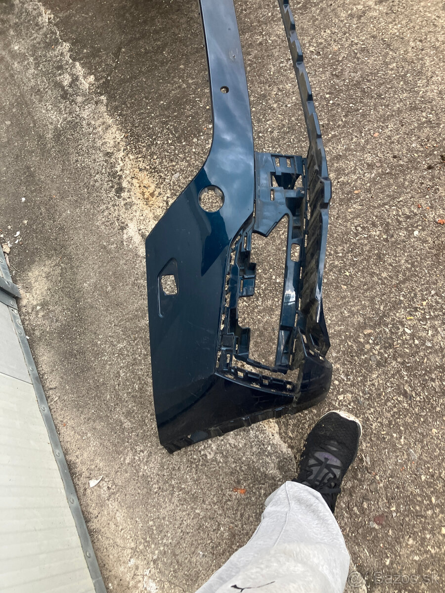 predni naraznik octavia iv 4 scout tmave modra met - 5