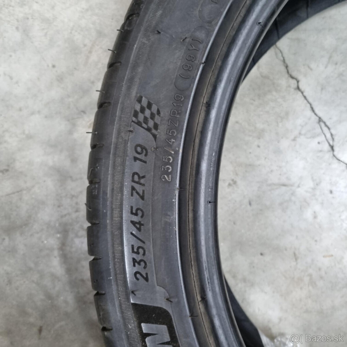 Letné pneumatiky 235/45 R19 MICHELIN - 5