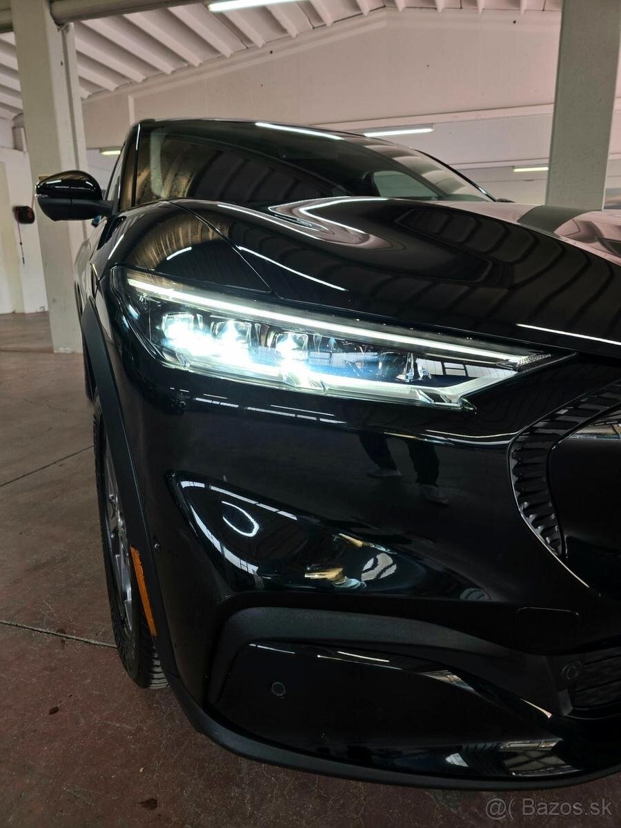 FORD MUSTANG MACH-E 76kWh 2023 odpočet DPH - 5