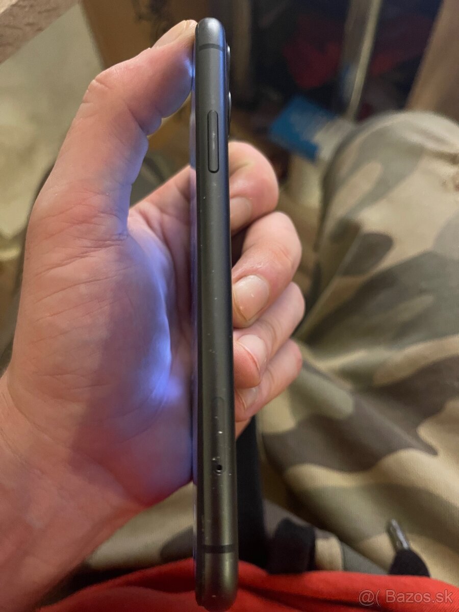 Predám iPhone 11 64GB - čítaj celý inzerát. - 5