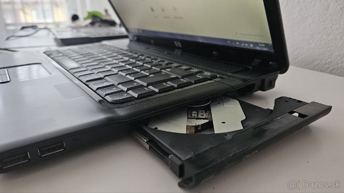 Notebook HP Compaq 6735s
- 5