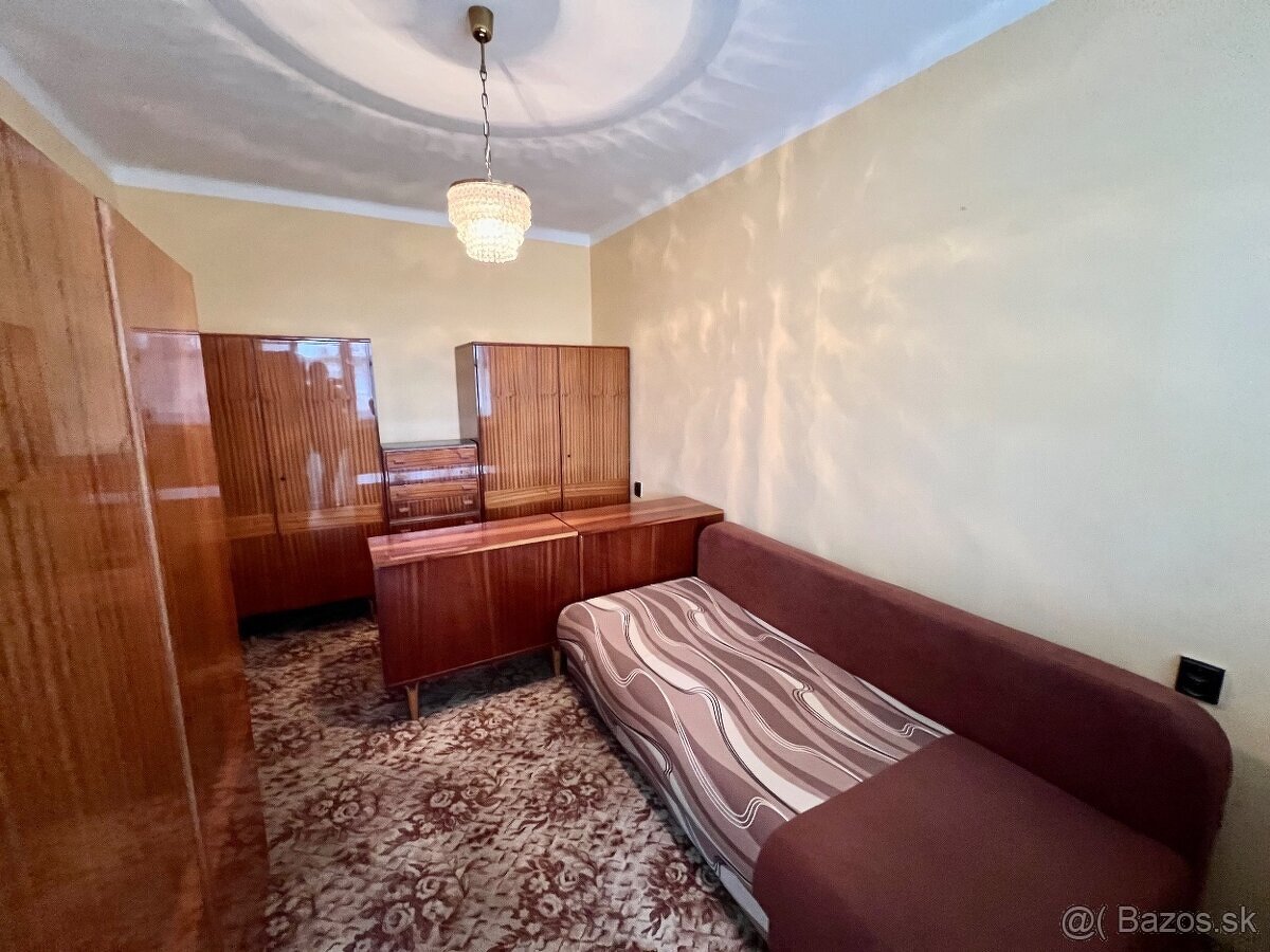 Na predaj tehlový 2 izbový byt, centrum Šurany - 5