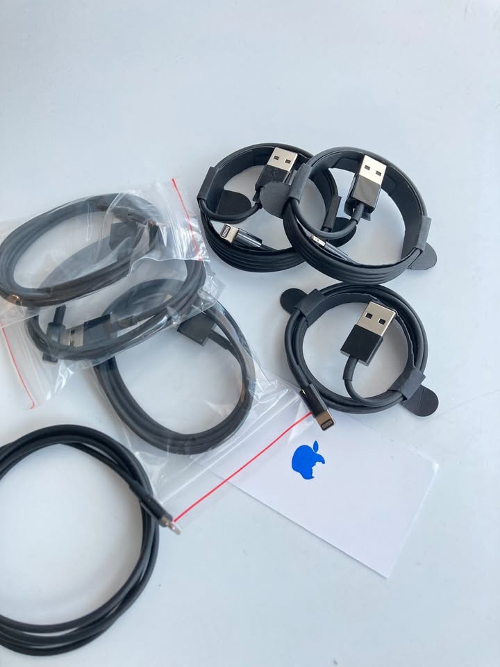 Čierny Originál Apple Lightning to USB Cable 1 m Black - 5