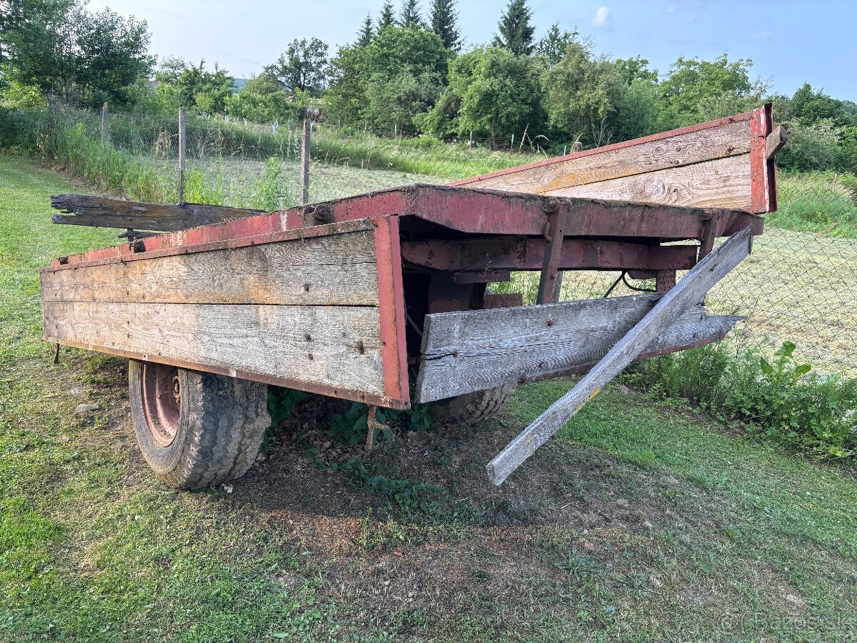 Predám obojstranne vyklápaciu vlečku za traktor - 5