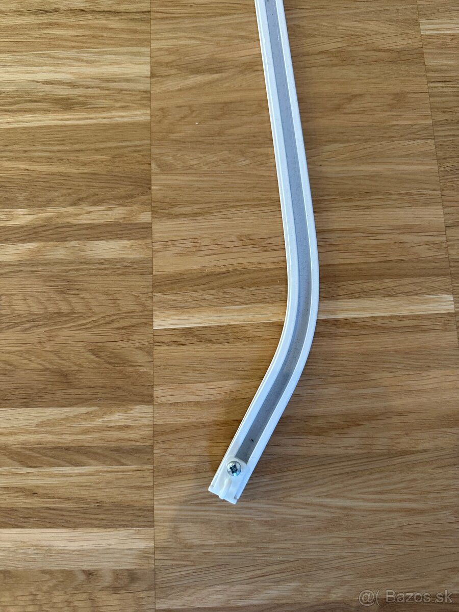 Garniža a záclona už len zavesiť a hotovo - 5