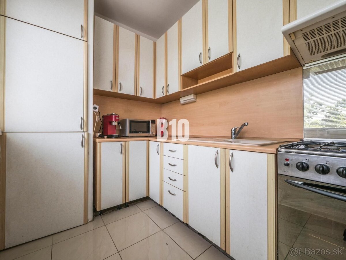 Príjemný 2-izbový byt na Fedákovej ul. s loggiou - 5