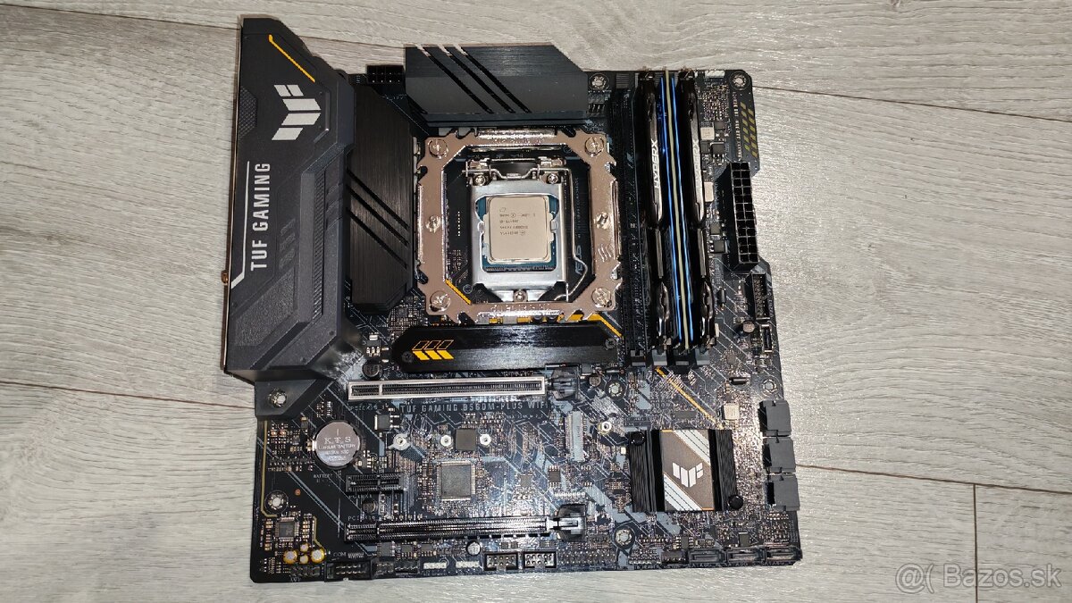 B560M + i5 11400F + 16GB Ram - 5