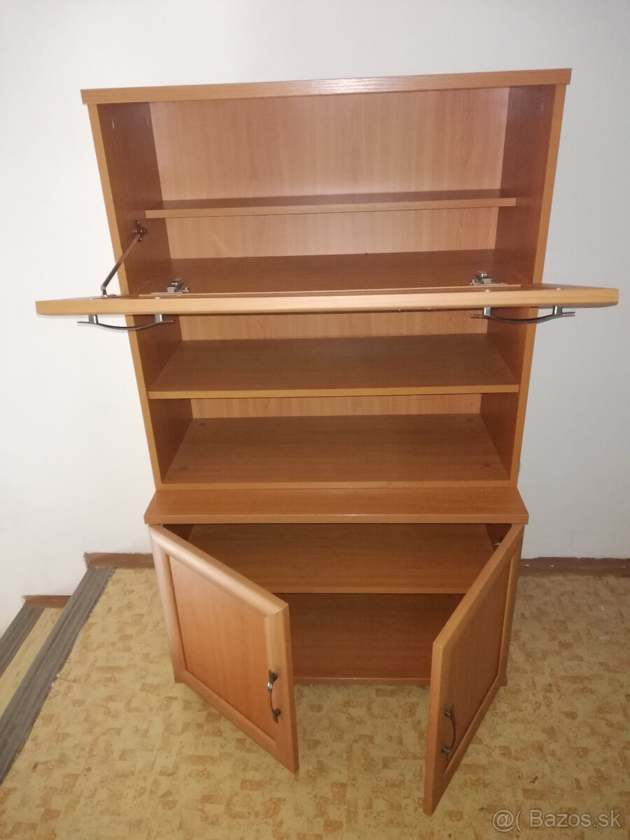 Predám obývaciu stenu – zachovalá, funkčná - 5