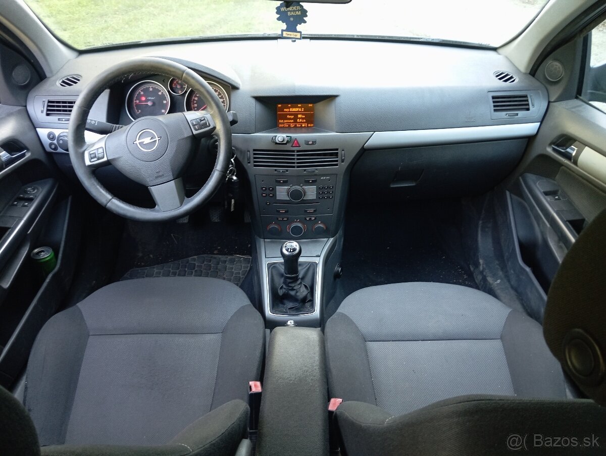 Opel Astra combi 1,7 cdi - 5