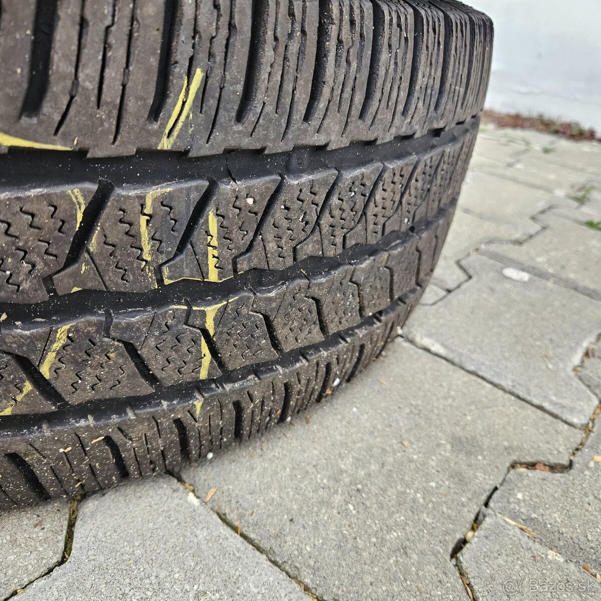 235/65 r16c Continental - 5